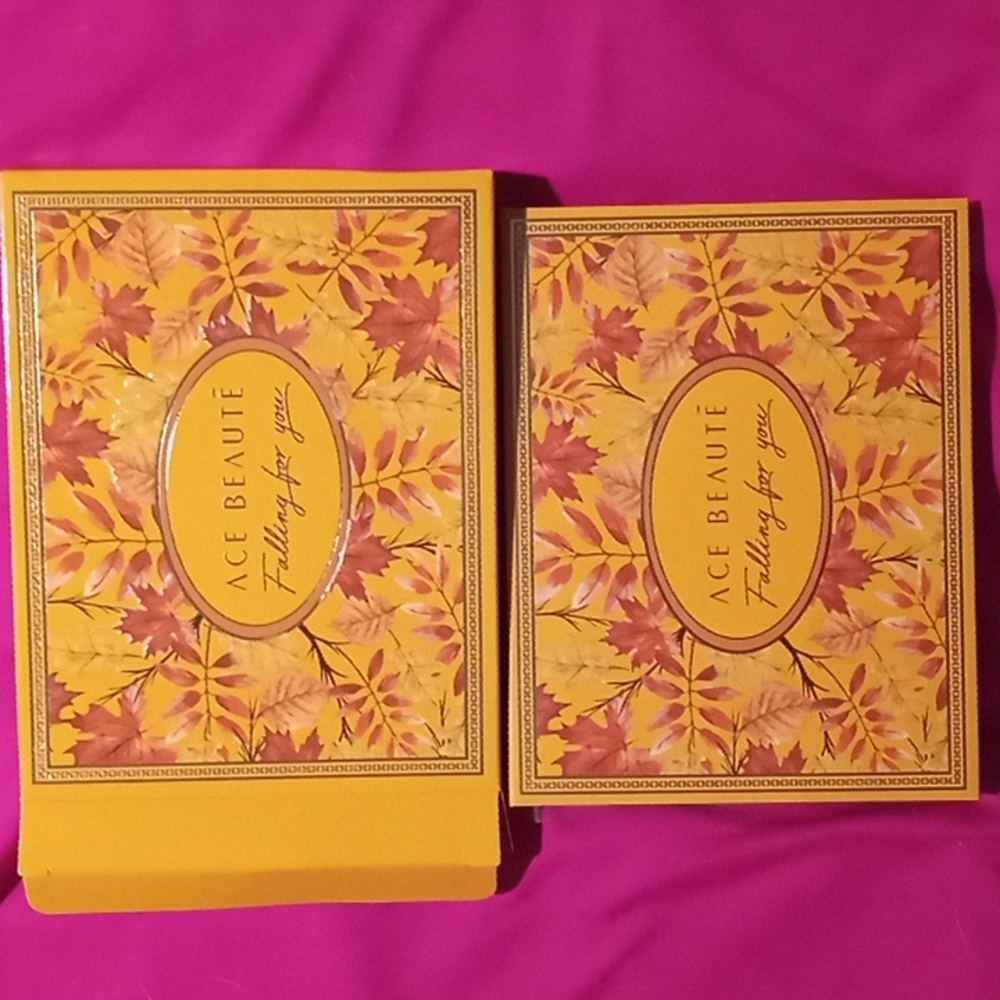 Ace Beaute Falling for you eyeshadow palette